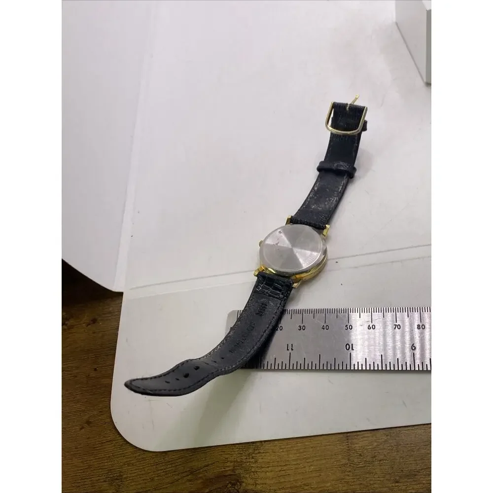 Womens Vintage Christmas Watch Works New Battery